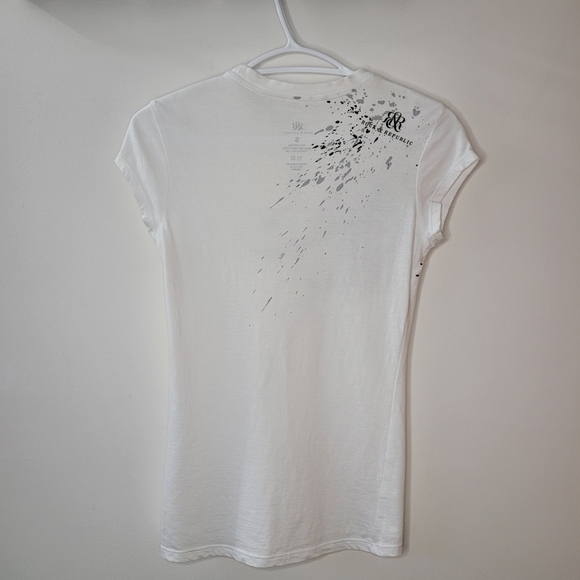 Rock & Republic,Women's White T-Shirt - Picture 7 of 9